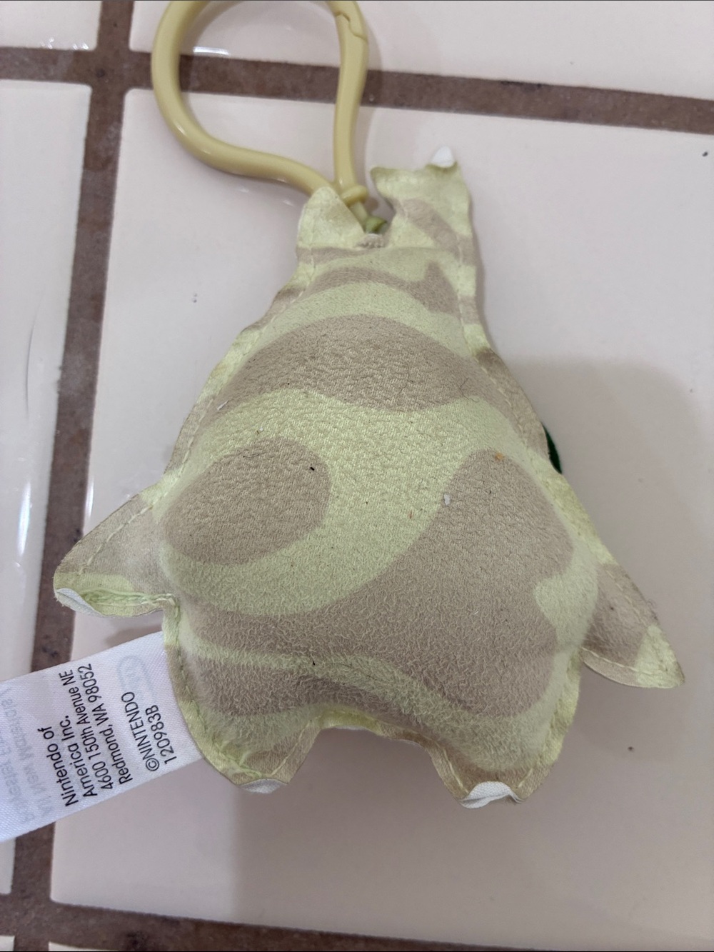 Nintendo Zelda Korok Keychain Plush with Cream Loop - Picture 2 of 3